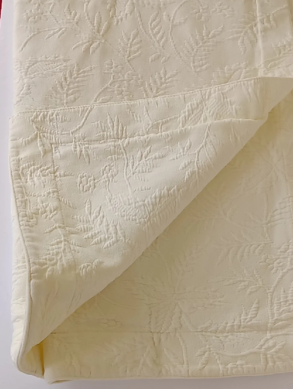 Vintage Ralph Lauren Cotton Leaves Jacquard Matelasse Standard Shams Pair Ecru